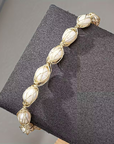 Wire Pearl Braelet